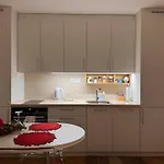 La Casa 77a
